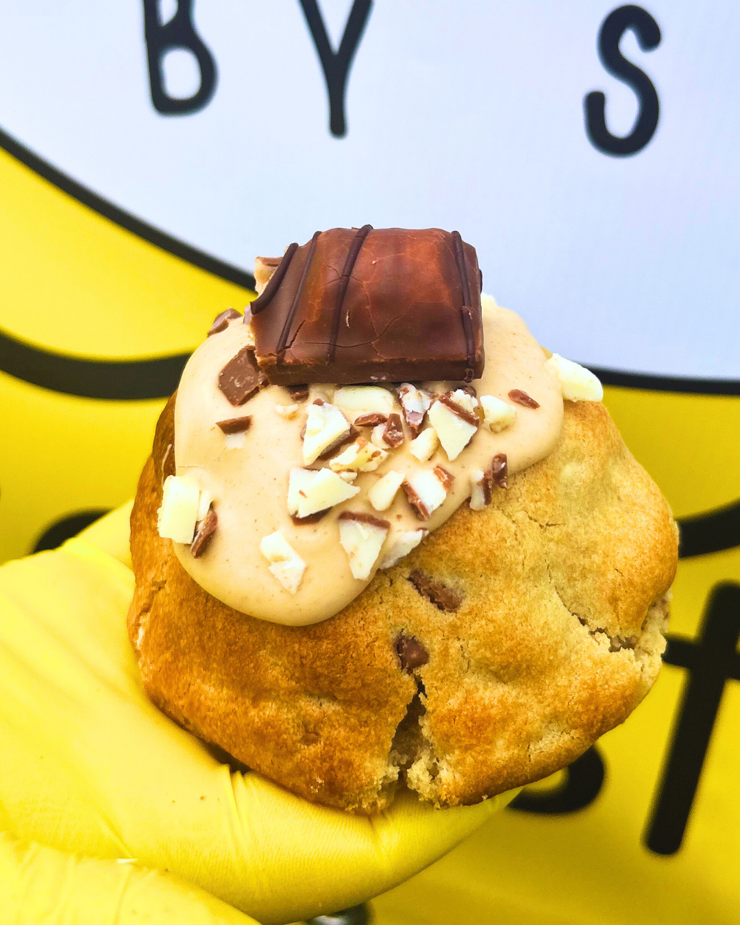 Kinder bueno stuffed cookie