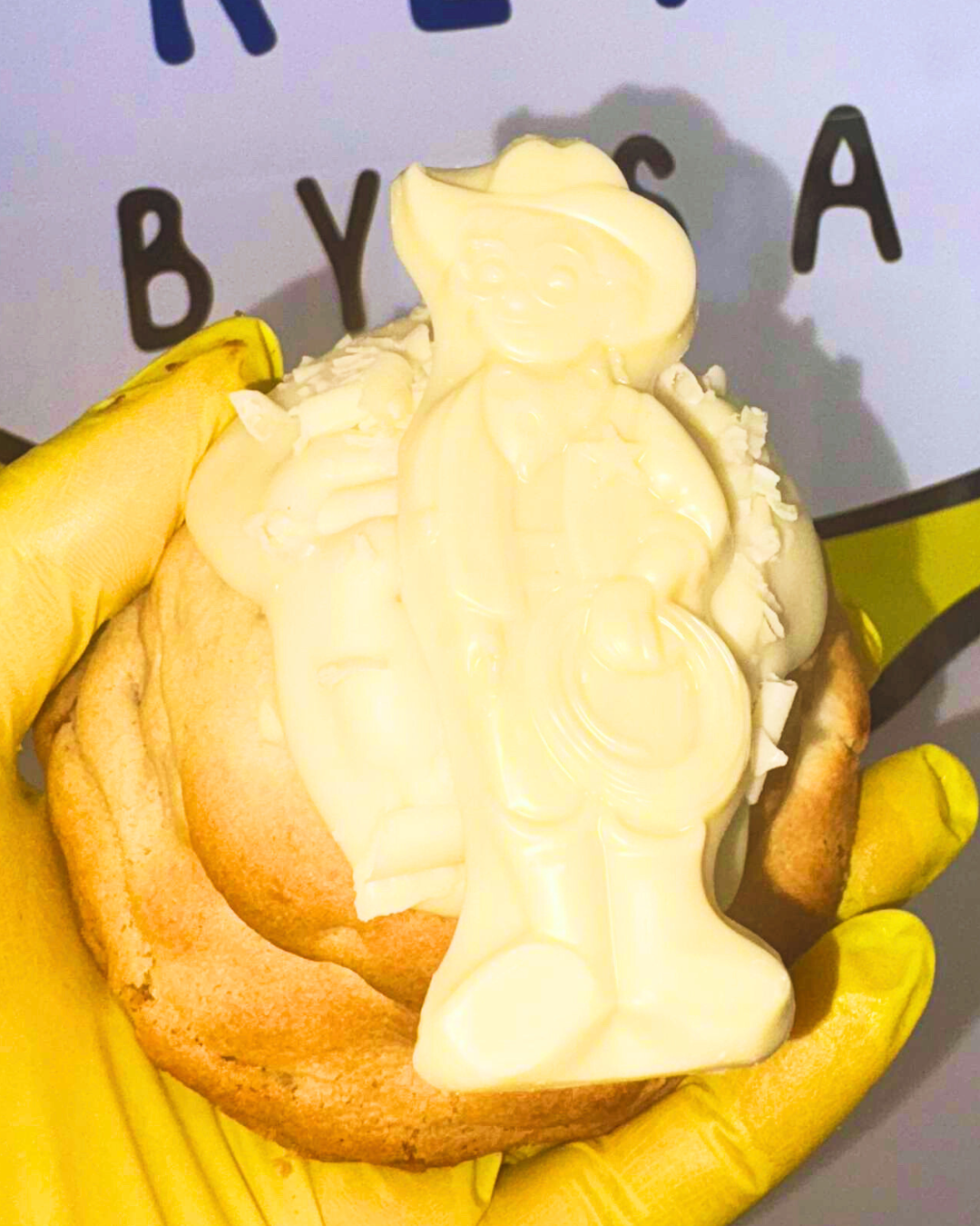 Milkybar stuffed cookie