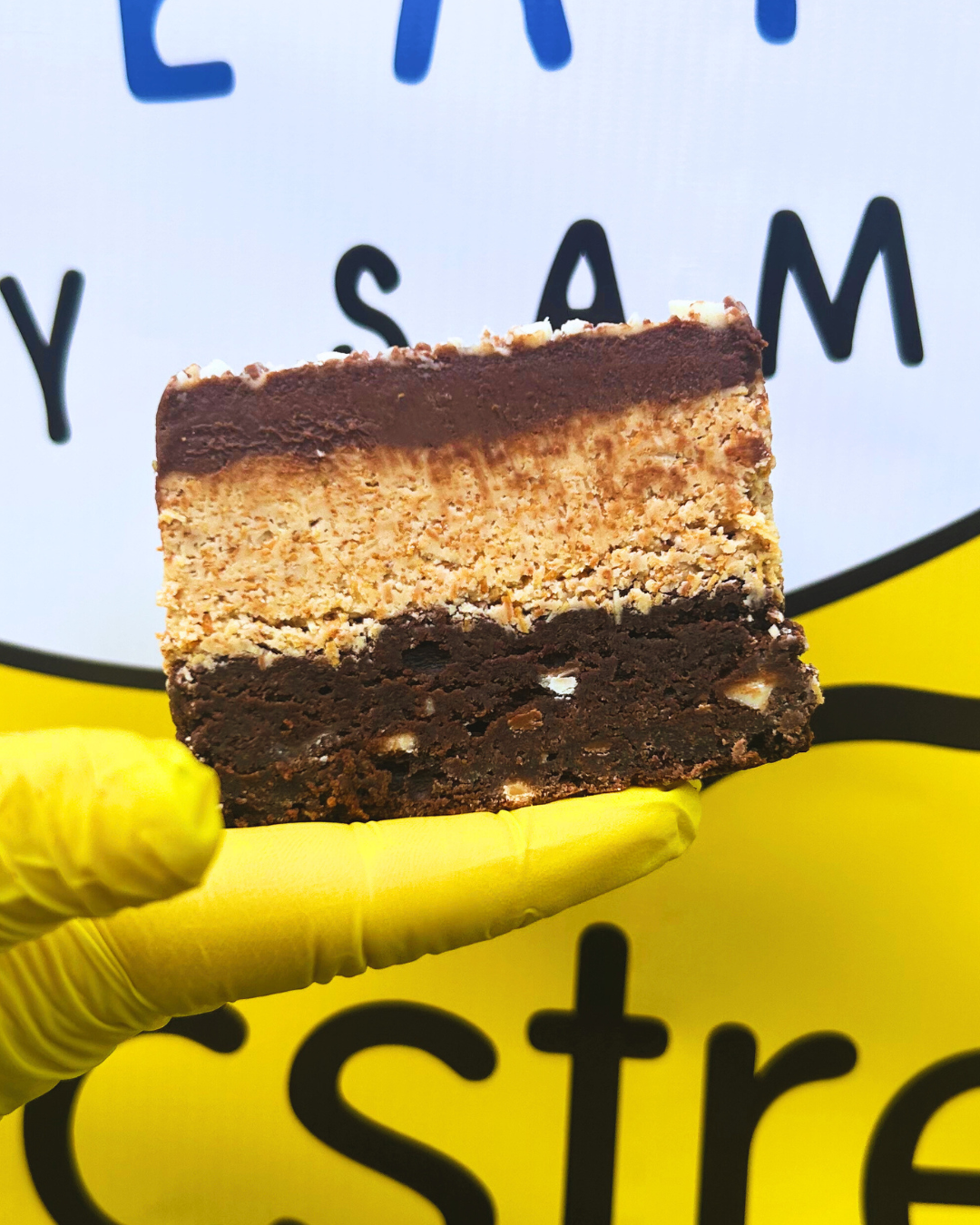 Kinder Kunafa Brownie